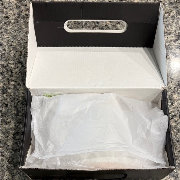 Fashion Nova Elegant White Lace-Up Heels - Picture 9 of 10